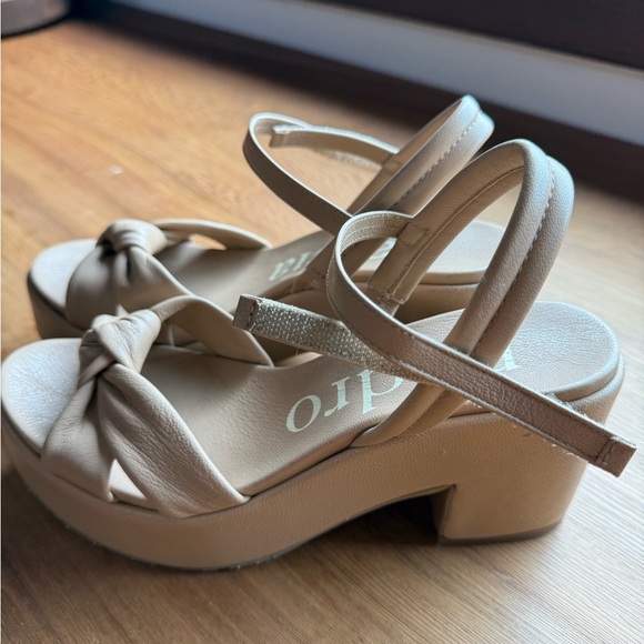 BRAND NEW PEDRO GARCÍA DALA PLATFORM SANDAL 37 - Picture 3 of 5